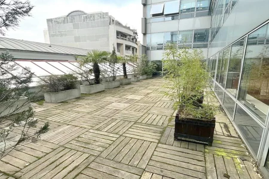 BUREAUX à louer à Issy-les-Moulineaux – 1 726 m²