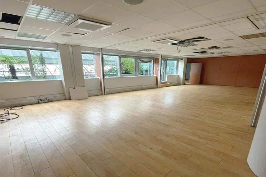 BUREAUX à louer à Issy-les-Moulineaux – 1 726 m²