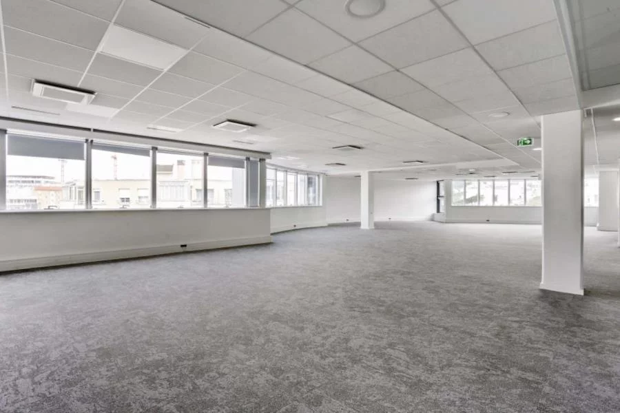 BUREAUX à louer à Issy-les-Moulineaux – 1 726 m²
