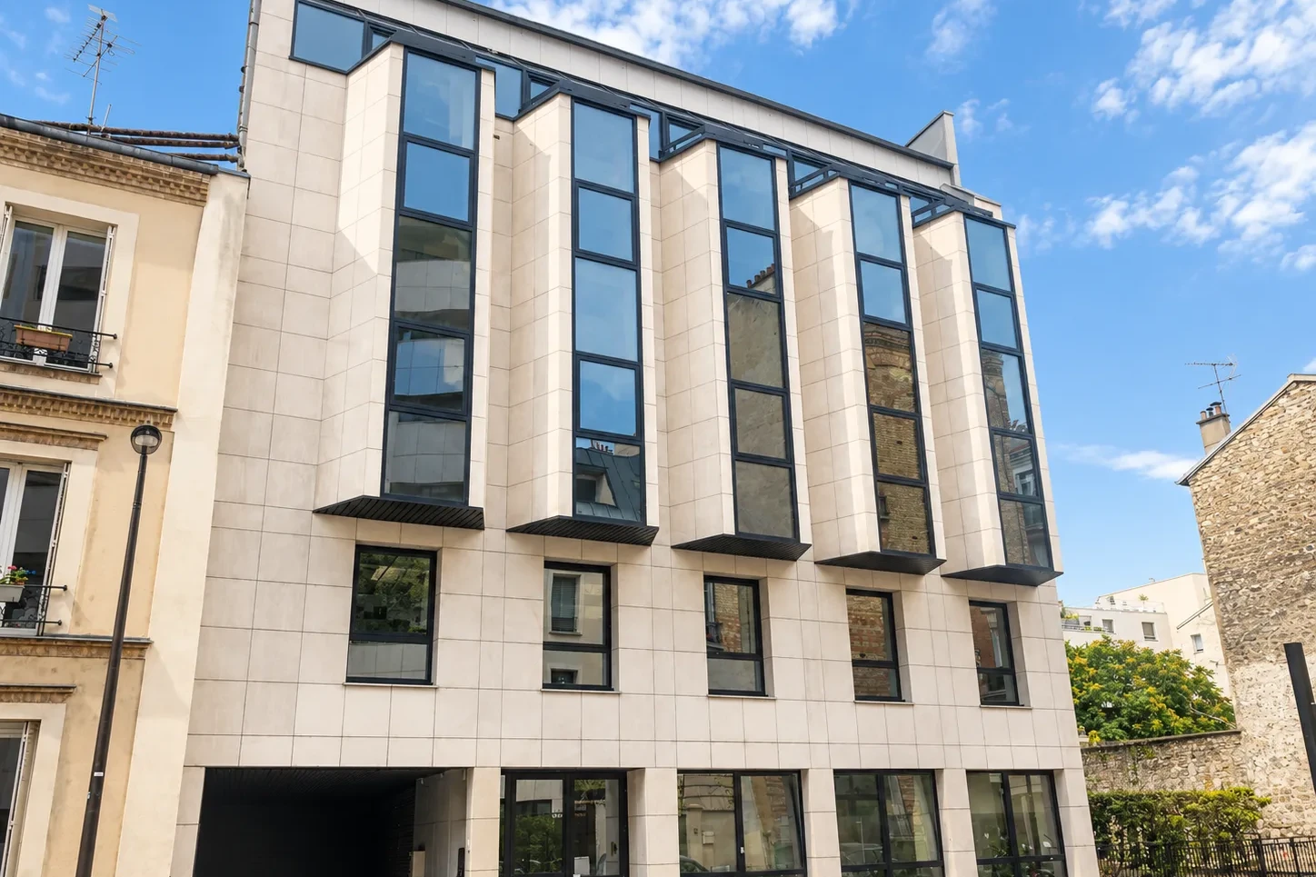 BUREAUX à louer à Boulogne-Billancourt – 182 m²