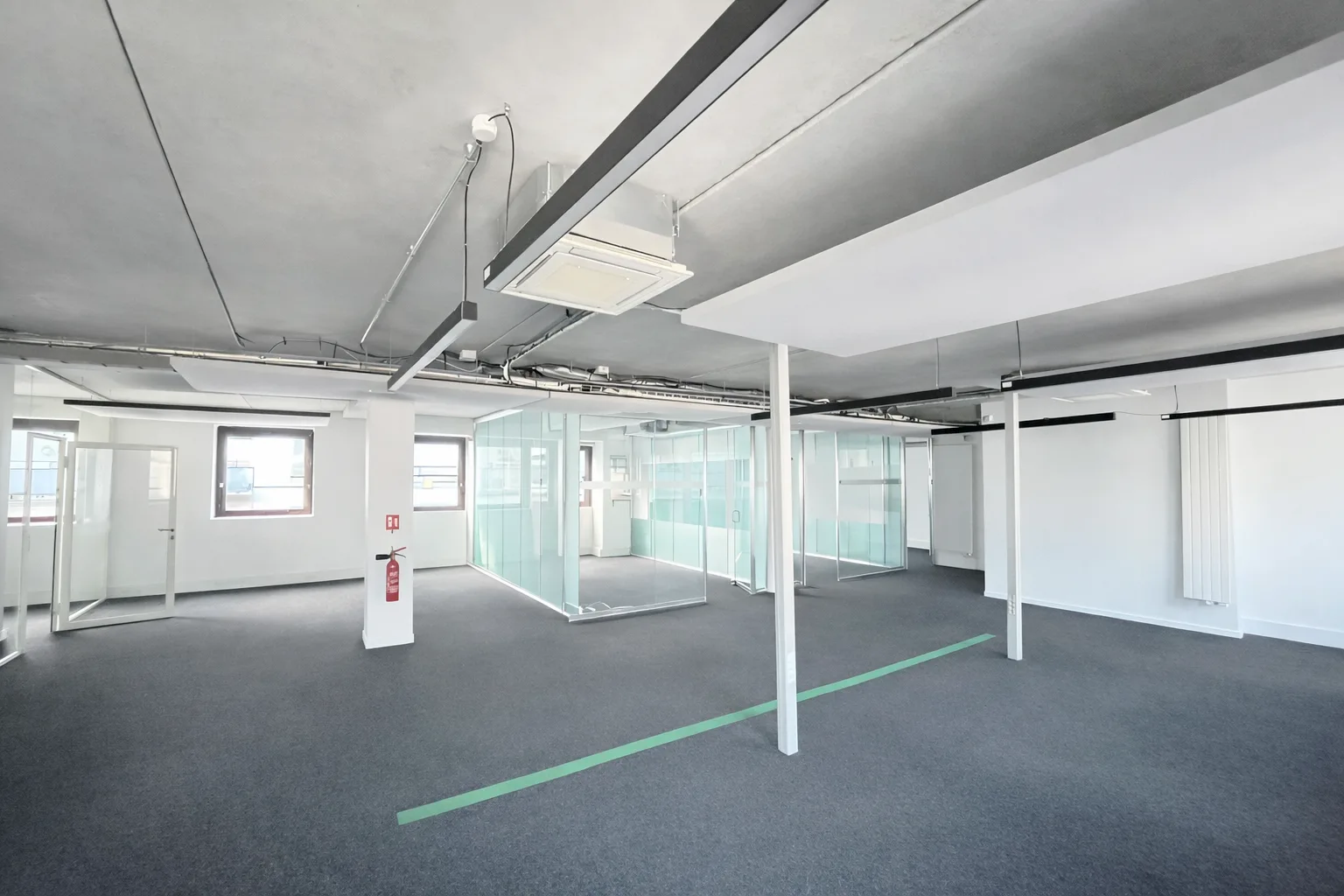 BUREAUX à louer à Boulogne-Billancourt – 176 m²