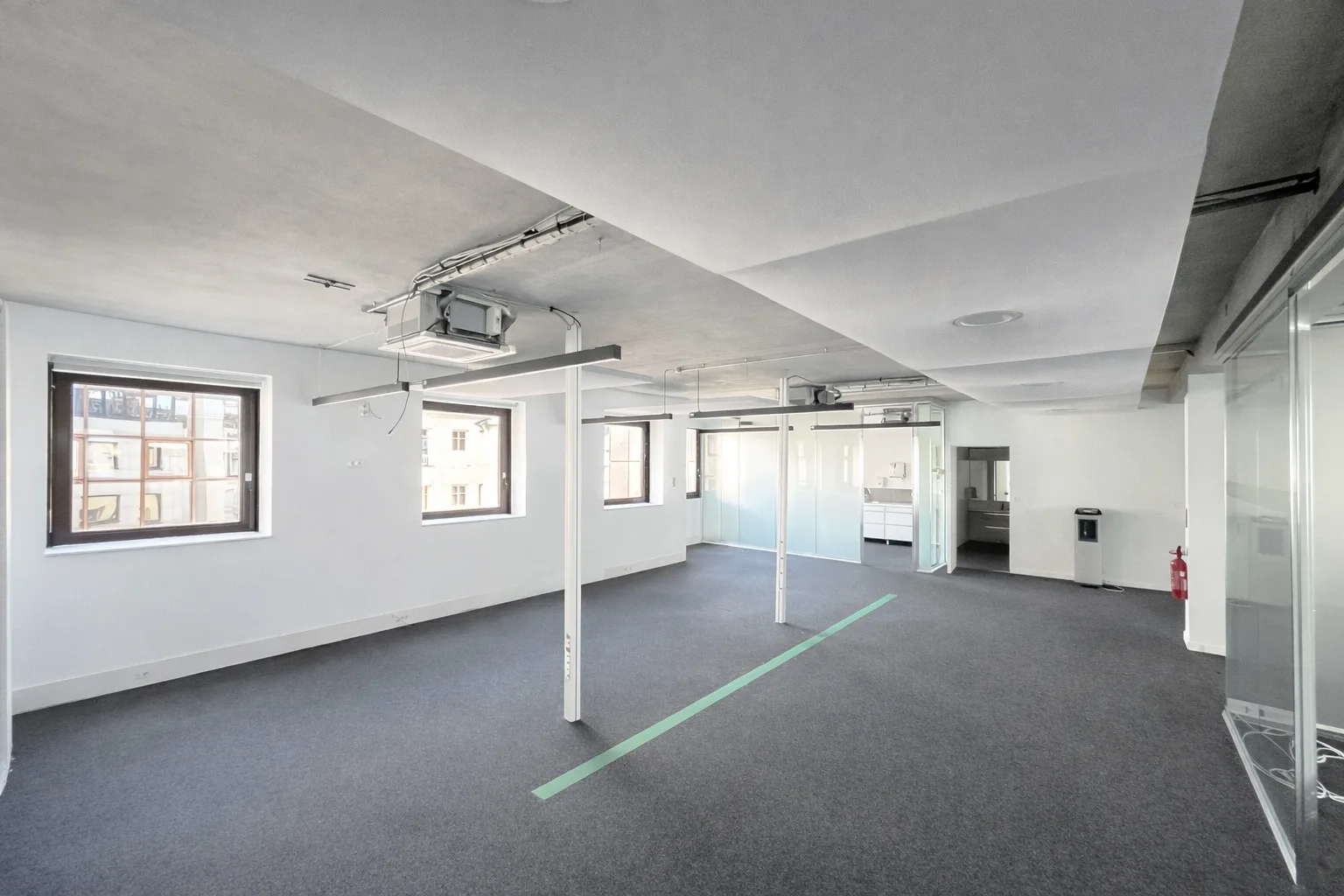 BUREAUX à louer à Boulogne-Billancourt – 176 m²