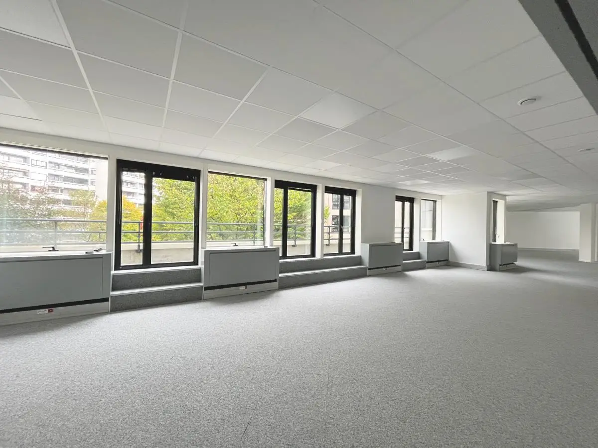 BUREAUX à louer à Boulogne-Billancourt – 1 329 m²