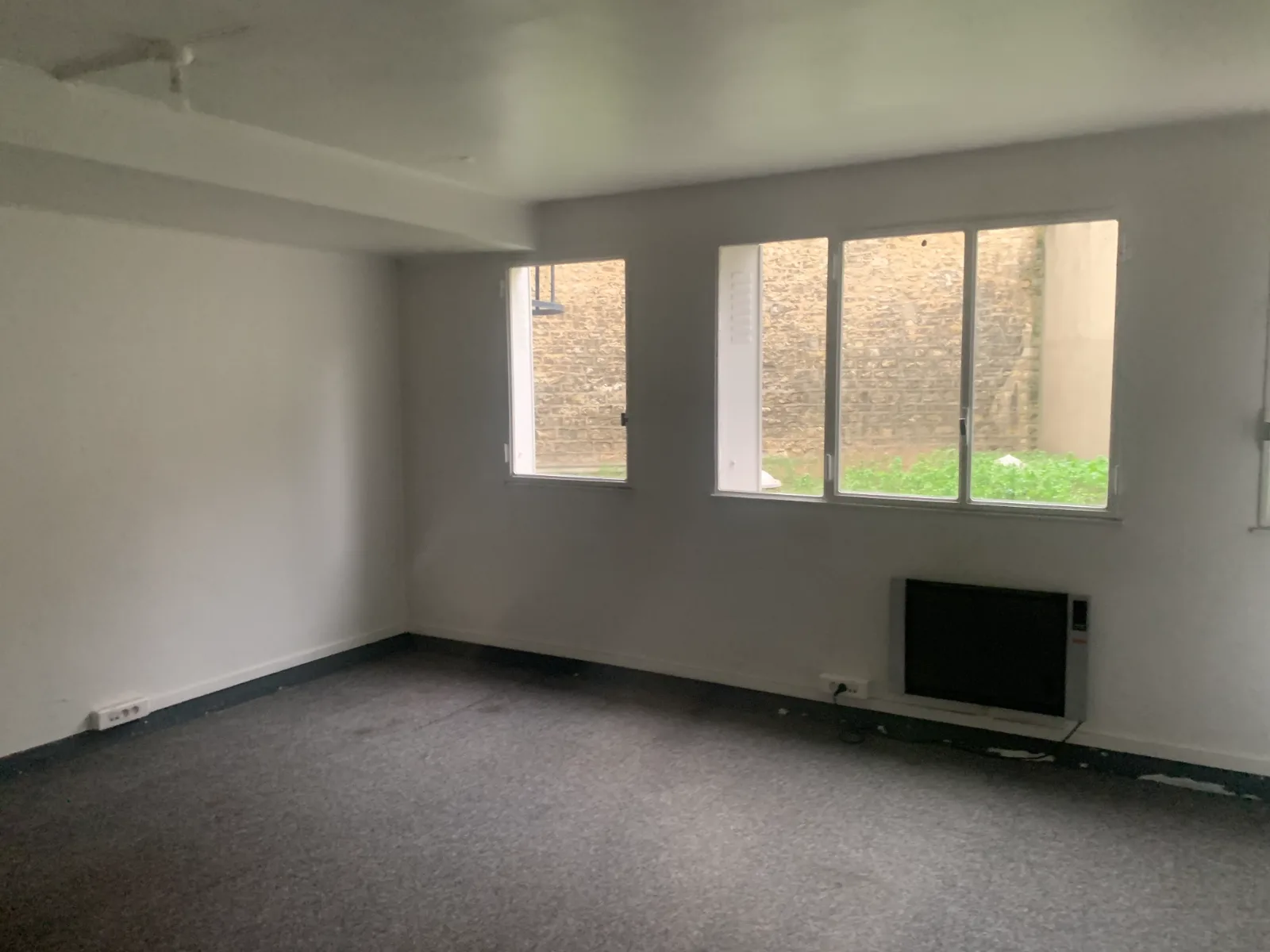 BUREAUX à vendre – 58 m²