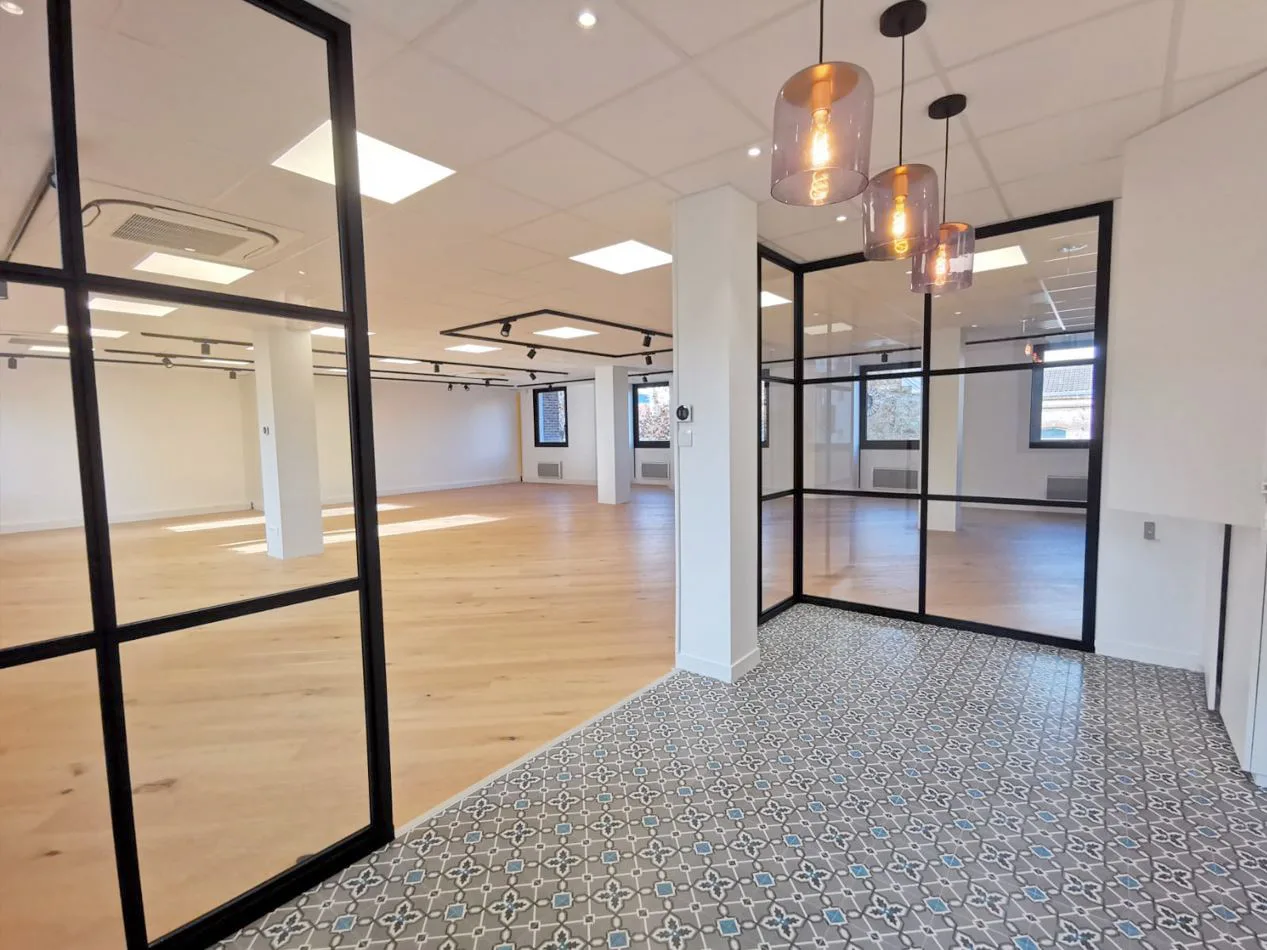 BUREAUX à louer à Boulogne-Billancourt – 195 m²