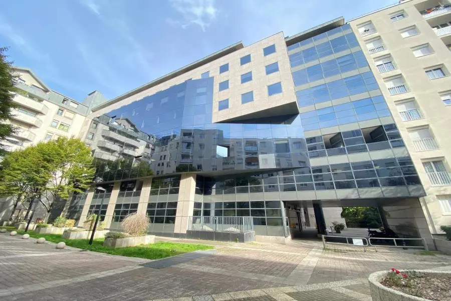 BUREAUX à louer à Boulogne-Billancourt – 3 249 m²