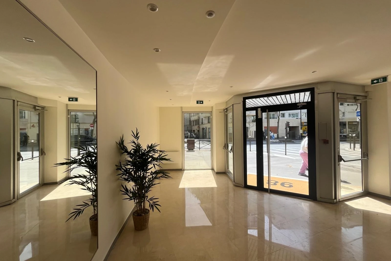 BUREAUX à louer à Boulogne-Billancourt – 170 m²