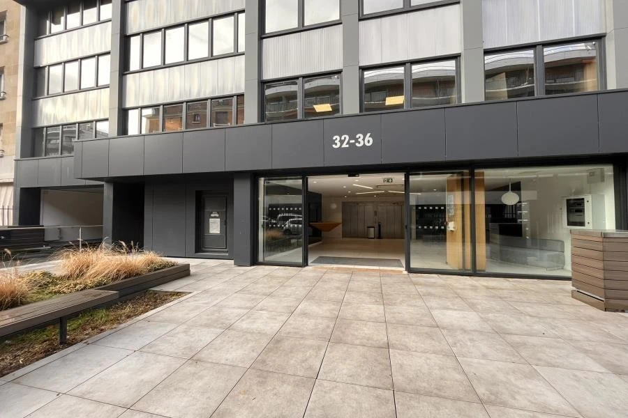 BUREAUX à louer à Boulogne-Billancourt – 452 m²