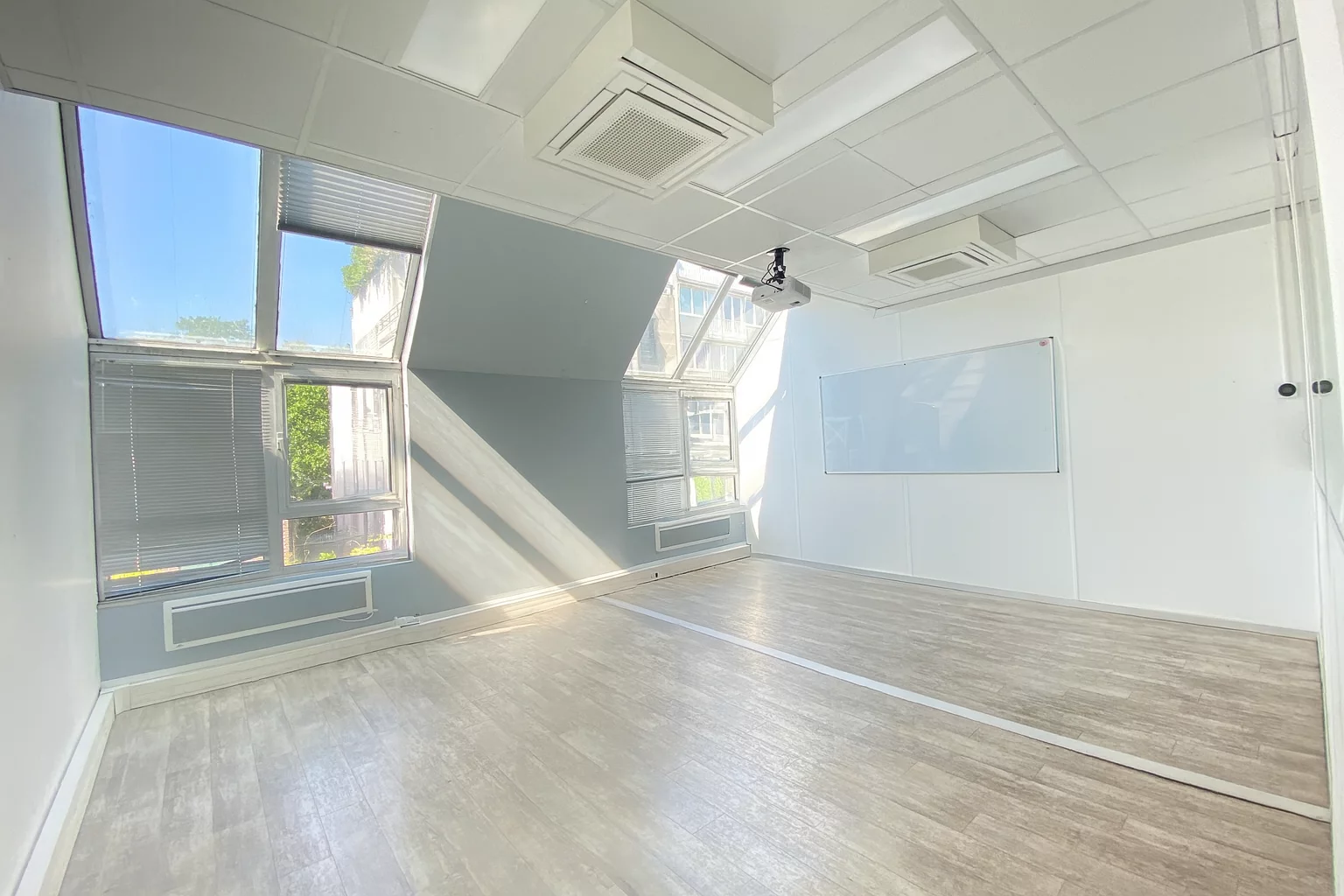BUREAUX à louer à Boulogne-Billancourt – 1 475 m²
