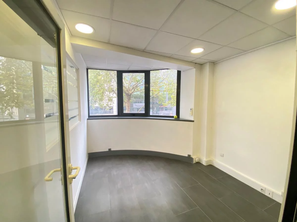 BUREAUX à louer à Boulogne-Billancourt – 90 m²