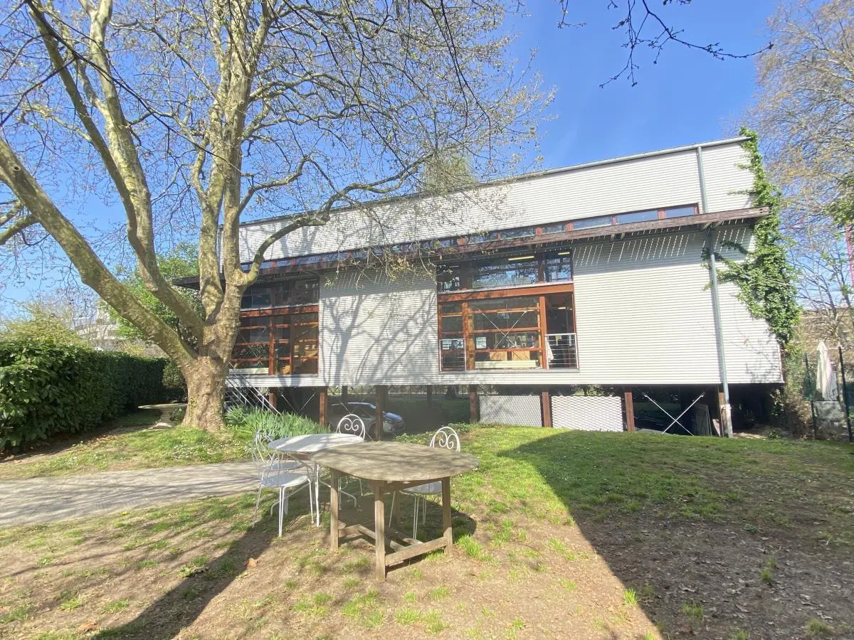 BUREAUX à louer à Issy-les-Moulineaux – 89 m²