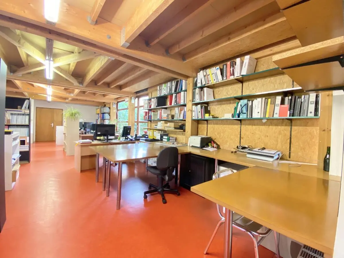 BUREAUX à louer à Issy-les-Moulineaux – 89 m²
