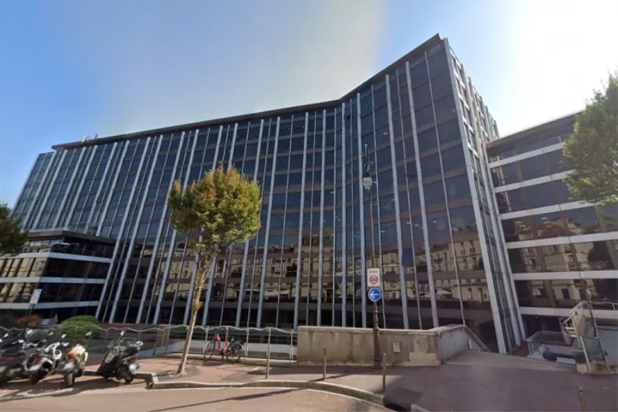 BUREAUX à louer à Saint-Cloud – 125 m²