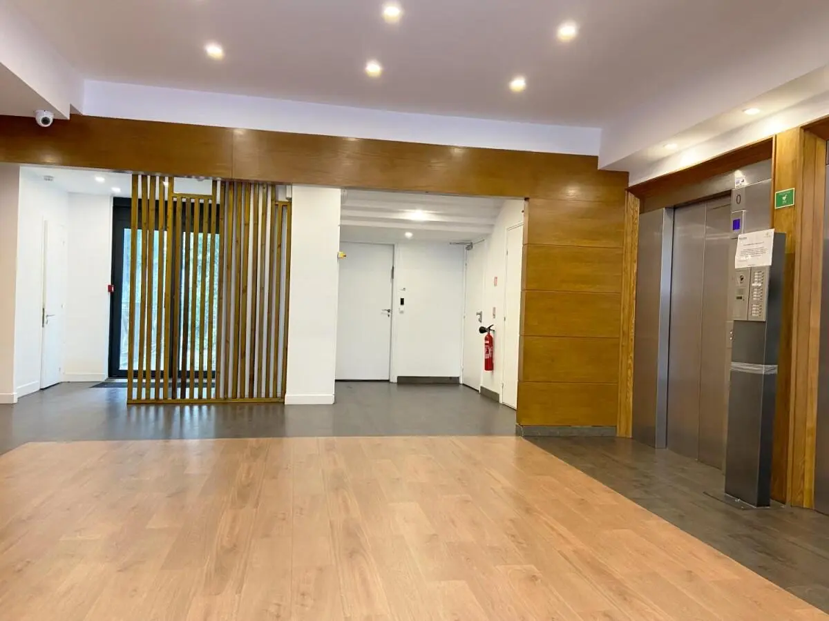 BUREAUX à louer à Neuilly-sur-Seine – 330 m²