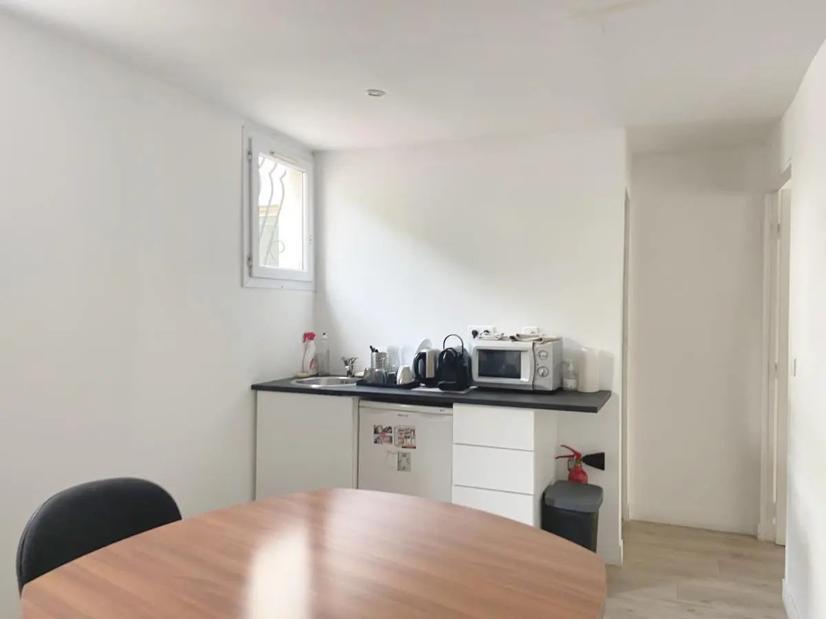 BUREAUX à vendre à Sèvres – 62 m²