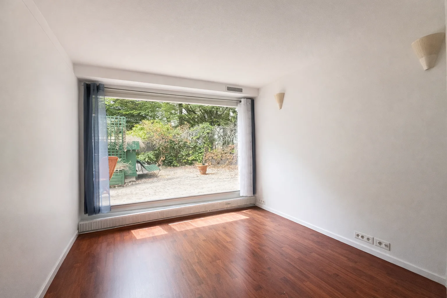 BUREAUX à vendre à Montrouge – 262 m²