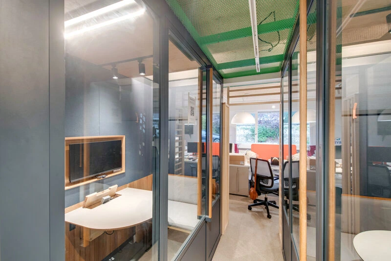 BUREAUX à vendre à Boulogne-Billancourt – 458 m²