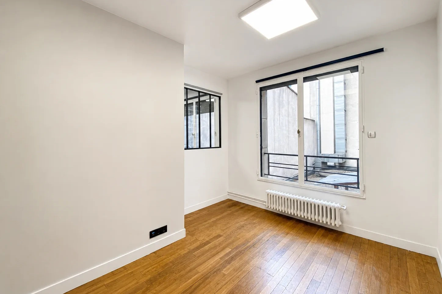 BUREAUX à louer à Paris – 109 m²