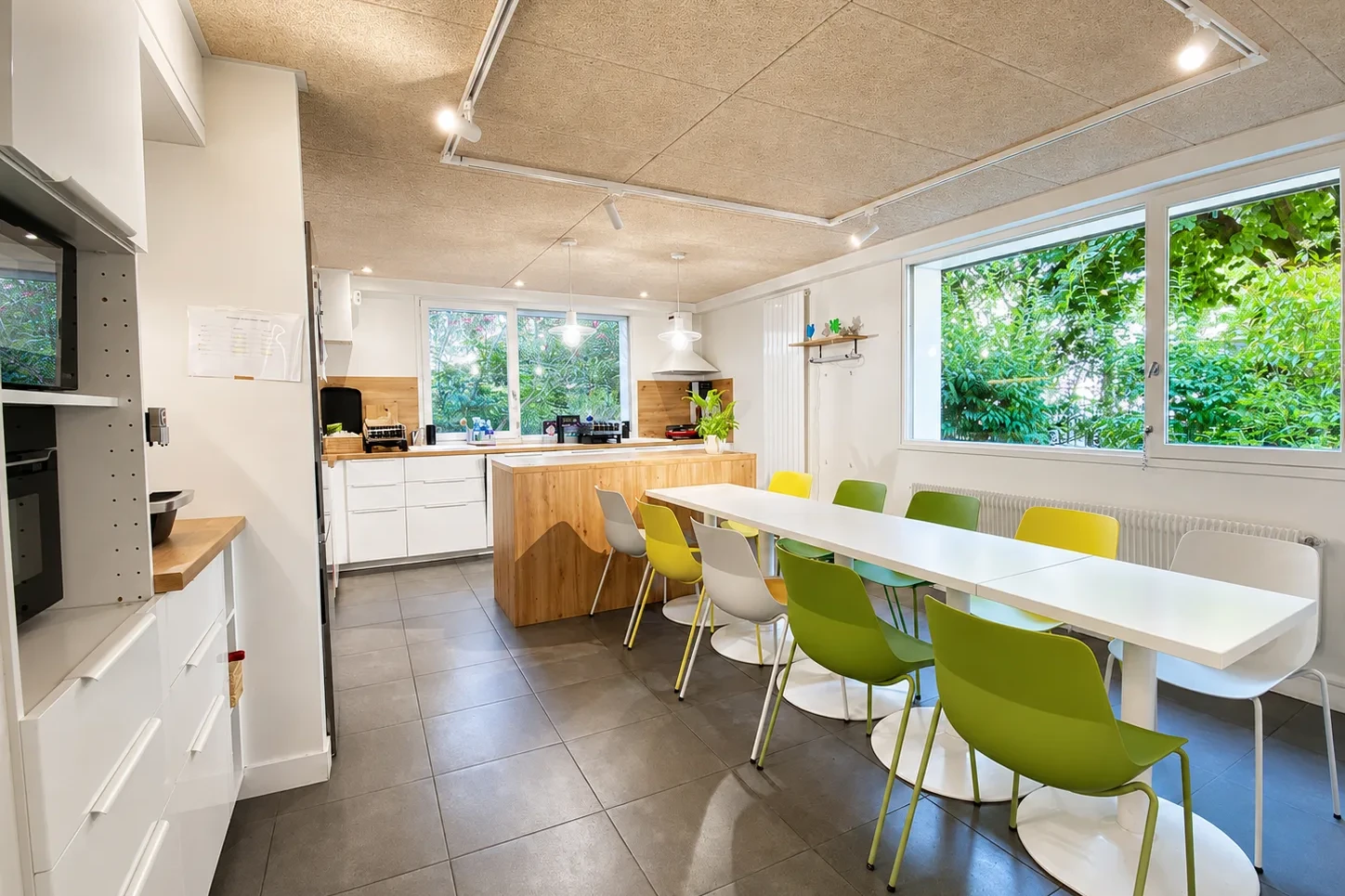 BUREAUX à vendre à Boulogne-Billancourt – 458 m²