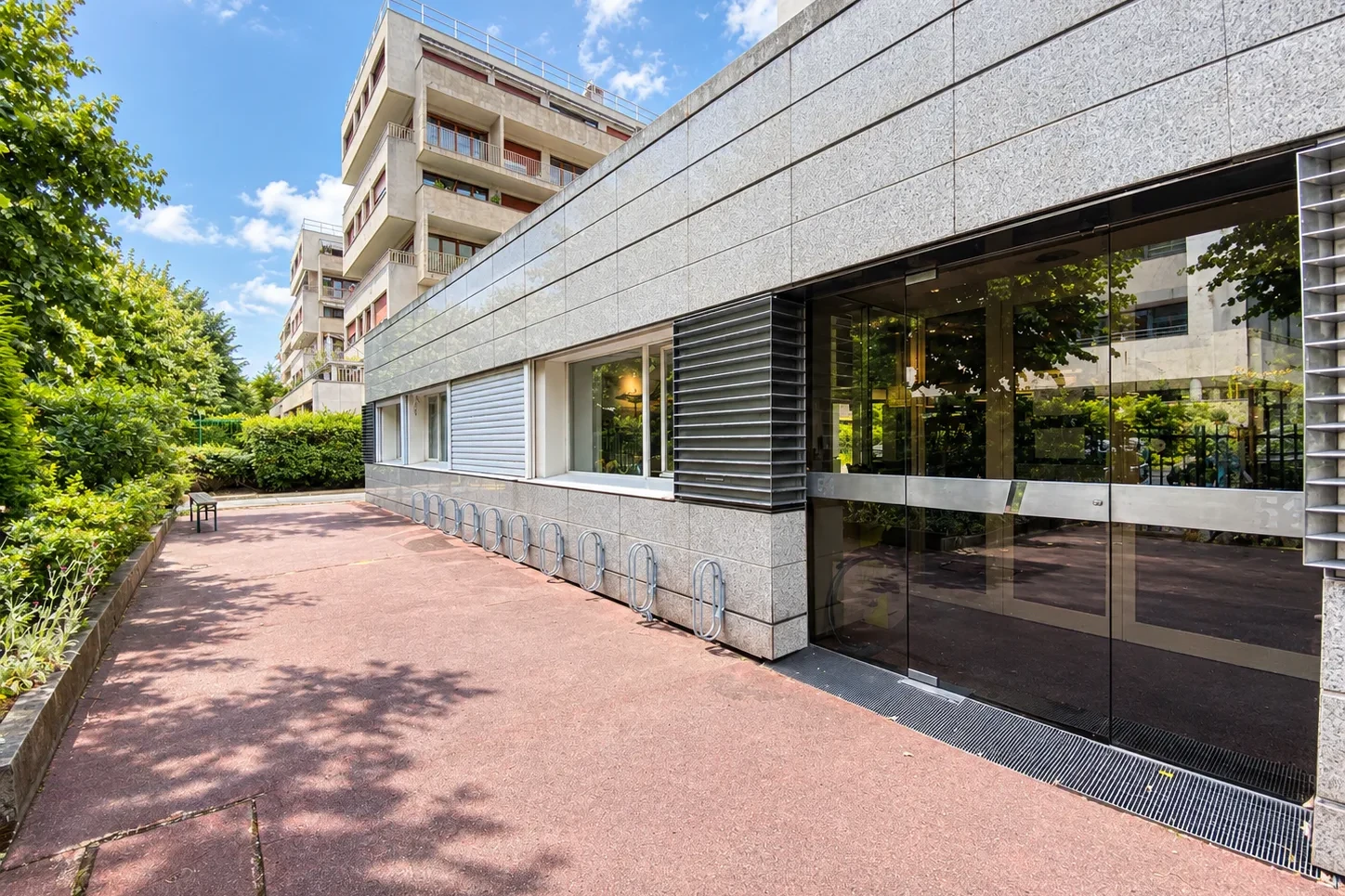 BUREAUX à vendre à Boulogne-Billancourt – 458 m²