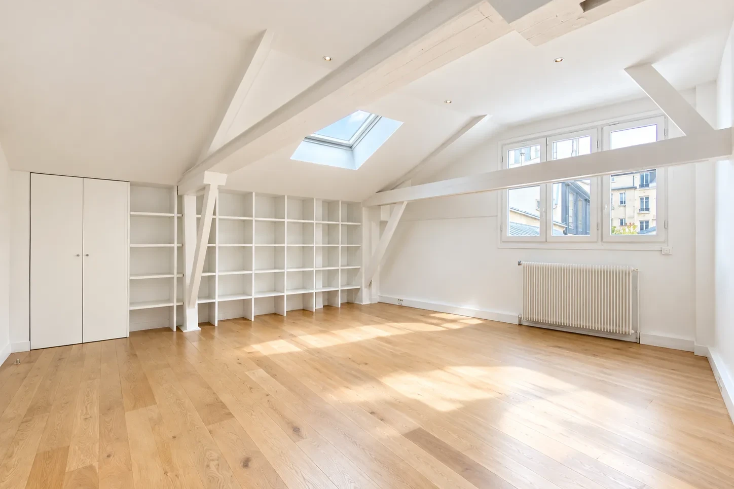 BUREAUX à vendre à Boulogne-Billancourt – 649 m²