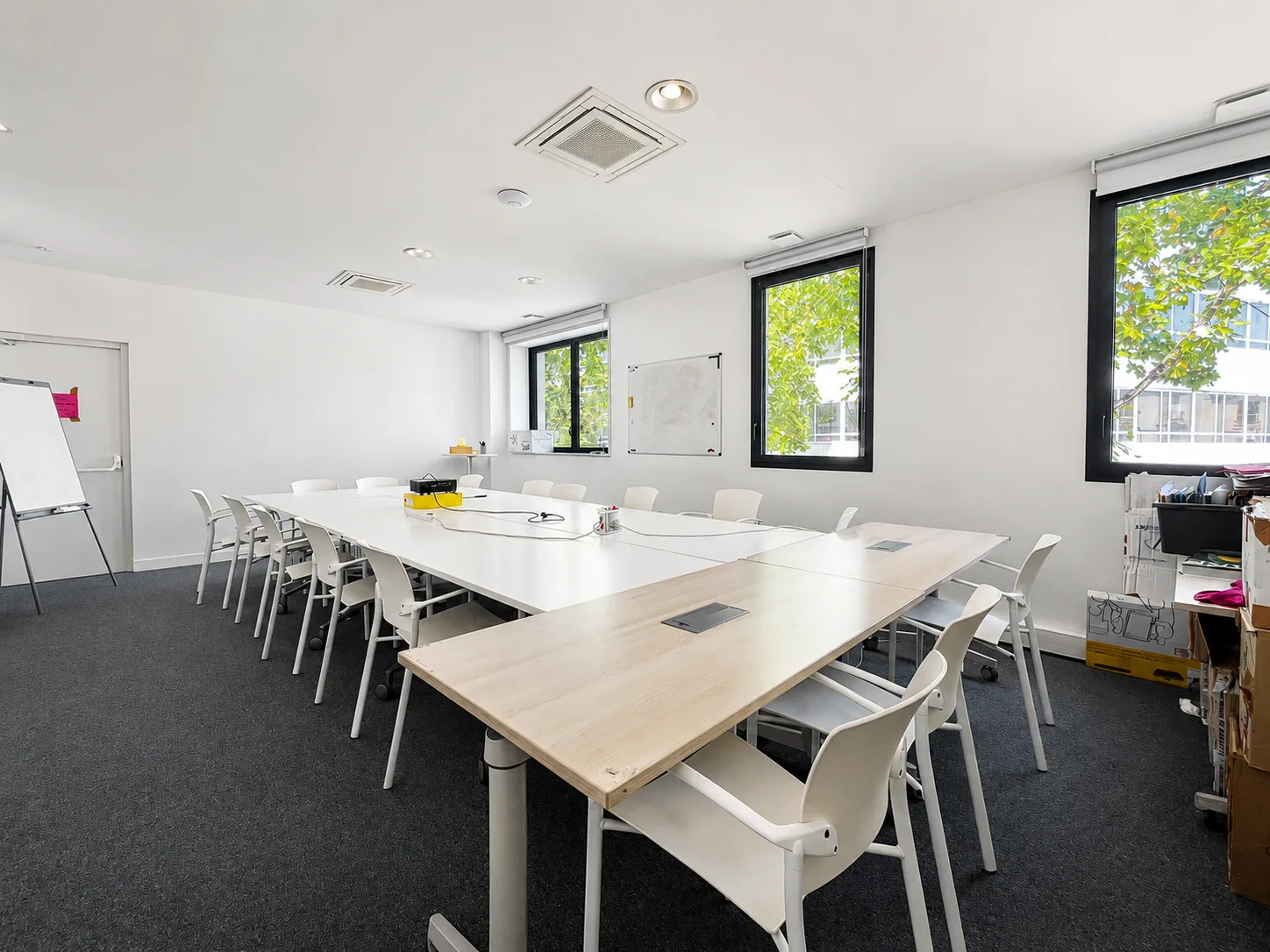 BUREAUX à louer à Issy-les-Moulineaux – 270 m²