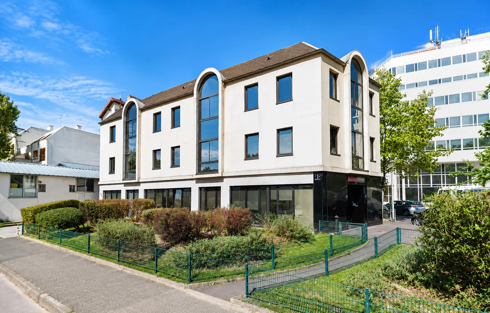 BUREAUX à louer à Issy-les-Moulineaux – 270 m²