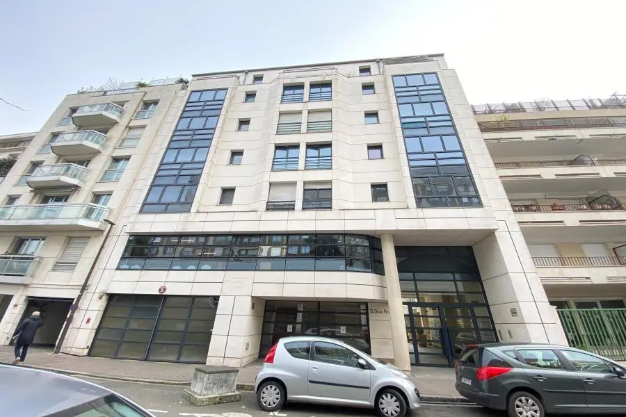 BUREAUX à vendre à Boulogne-Billancourt – 205 m²