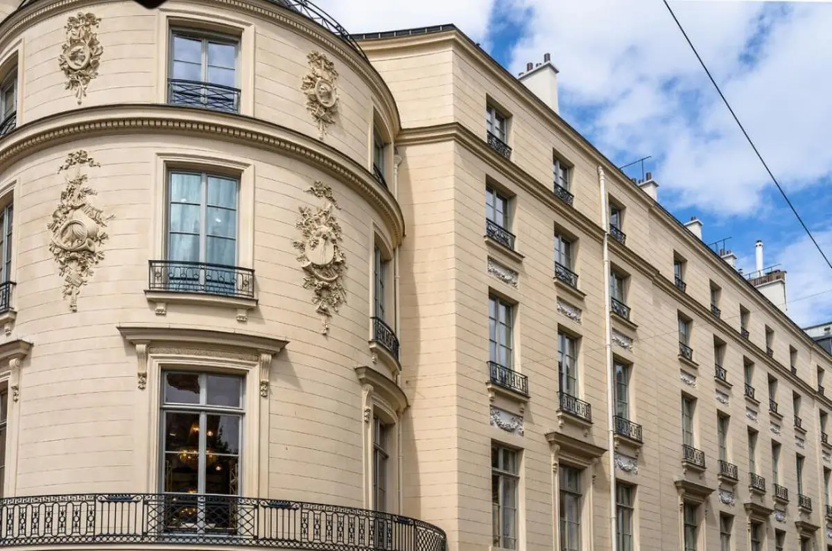 BUREAUX à louer à 75009 - Paris – 737 m²