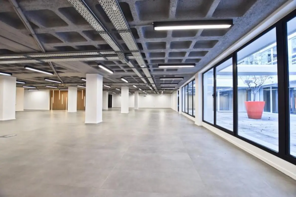 BUREAUX à vendre à Boulogne-Billancourt – 2 693 m²