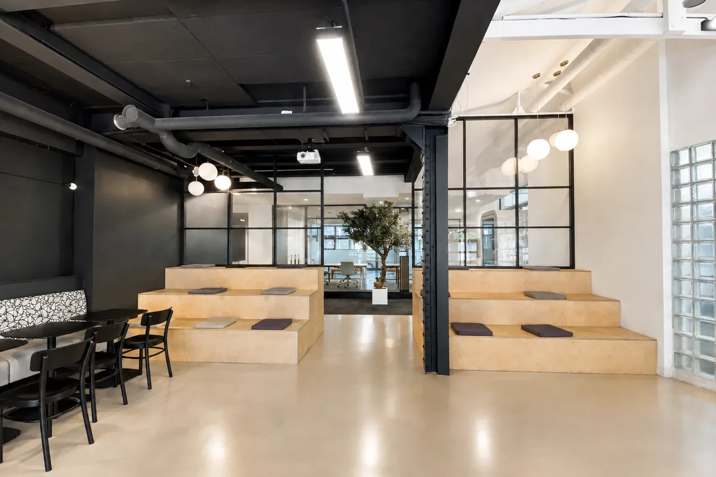 BUREAUX à vendre à Boulogne-Billancourt – 582 m²