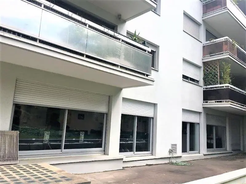 BUREAUX à louer à Boulogne-Billancourt – 231 m²