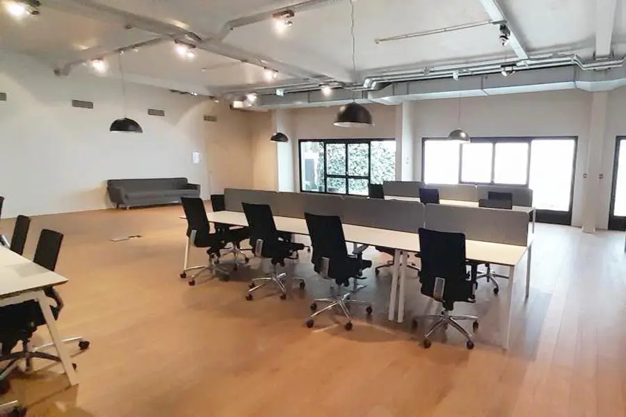 BUREAUX à vendre à 75011 - Paris – 787 m²