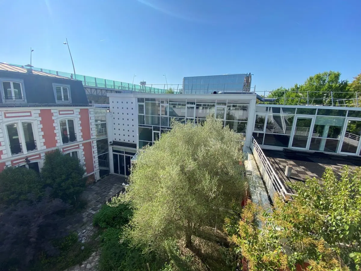 BUREAUX à louer à Saint-Cloud – 3 308 m²