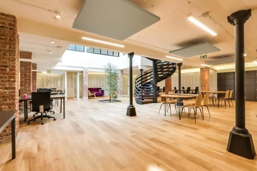 BUREAUX à vendre à 75020 - Paris – 680 m²