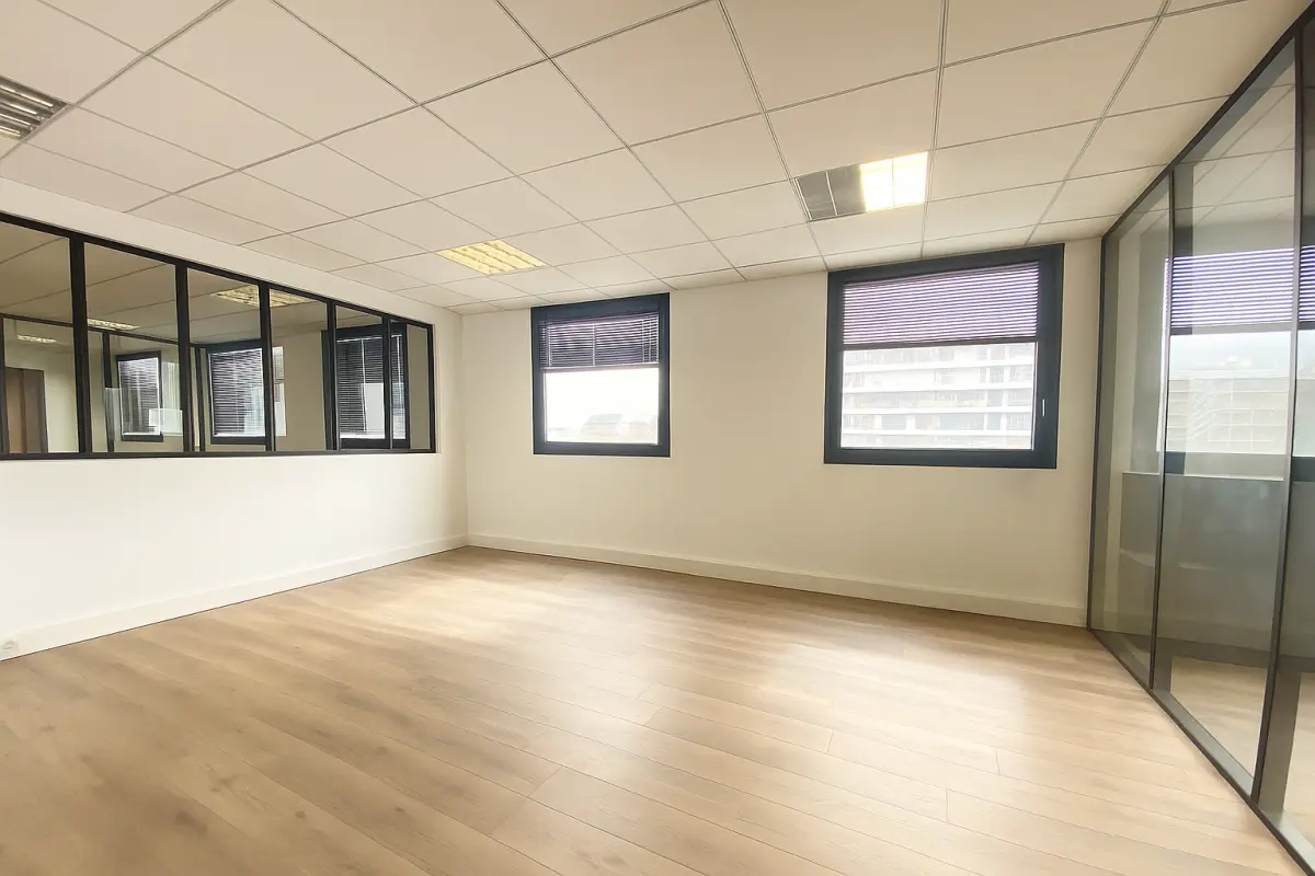 BUREAUX à louer à Boulogne-Billancourt – 647 m²